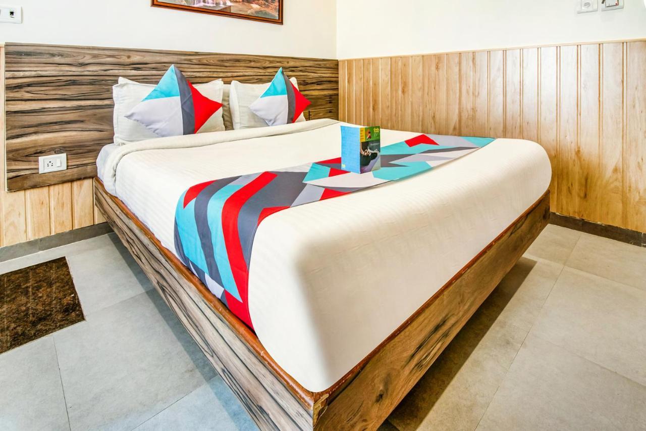 Fabexpress Terminus Square Hotel Bombay Esterno foto