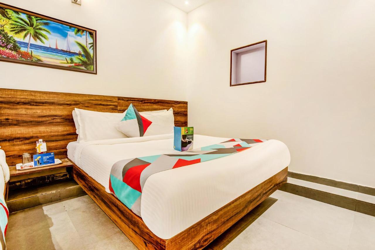 Fabexpress Terminus Square Hotel Bombay Esterno foto