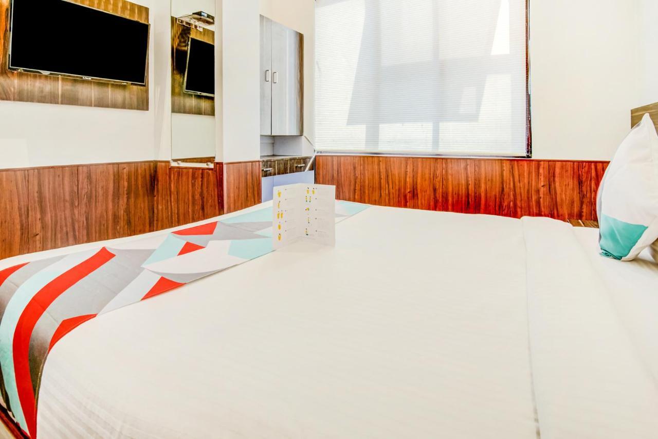 Fabexpress Terminus Square Hotel Bombay Esterno foto